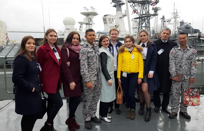 Студенты МГУ им. адм. Г.И. Невельского посетили крупнейший фрегат ВМФ Таиланда