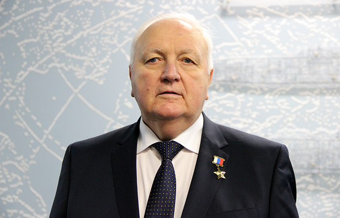 Александров В.Л., гендиректор "Адмиралтейских верфей" с 1984 по 2012 годы