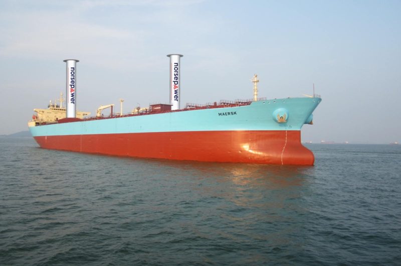 Танкер Maersk Pelican, оборудованный роторами Флеттнера