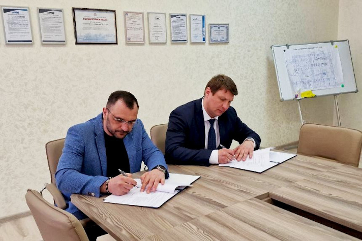 Подписание соглашения между заводами "Красное Сормово" и "РУМО"