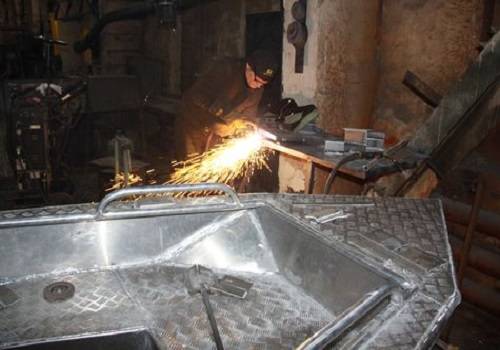 В Жатае изготовлена алюминиевая спасательная шлюпка для нужд ЛОРП