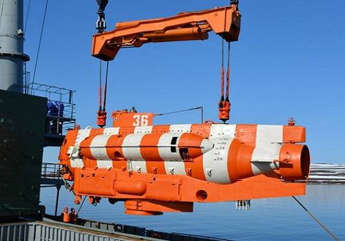 Экипаж глубоководного спасательного аппарата АС-36 приступил к приёмо-сдаточным испытаниям
