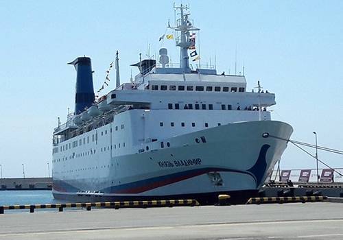 'Князь Владимир' идёт в Стамбул: в круизный маршрут лайнер отправится из Сочи