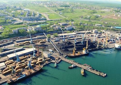 Крупный банк и госкорпорация вложатся в постройку перегрузочного комплекса в порту Ванино