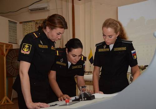 'Женский экипаж' завершает подготовку на Черноморском флоте
