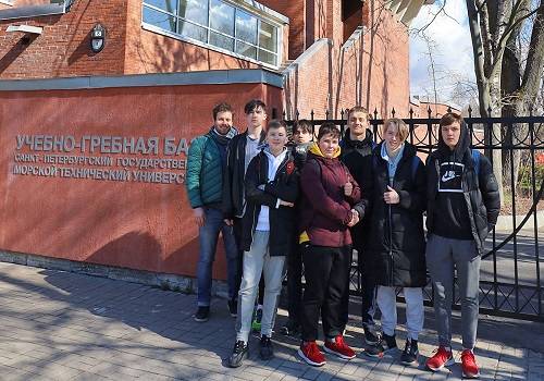 Школьники Петербурга и Ленобласти смогут заниматься на учебно-гребной базе Корабелки