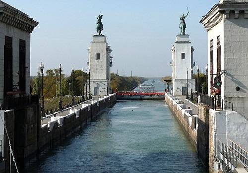 Объявлен конкурс на реконструкцию Волго-Донского судоходного канала
