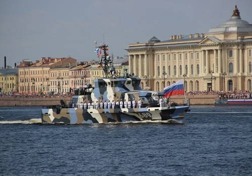 К 9 мая в Санкт-Петербург зайдут корабли Балтийского флота