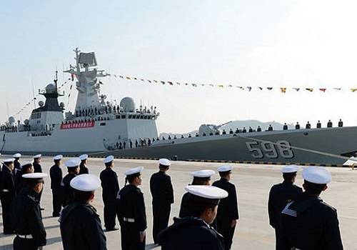 Китайские ВМС пополнились очередным фрегатом проекта 'Тип-054А'