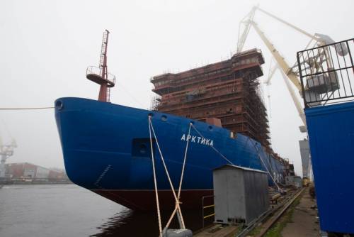 Макаровка научит сотрудников Балтийского завода работать на 'Арктике'