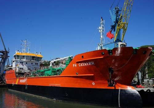 Завершено строительство танкера 'РН Сахалин'