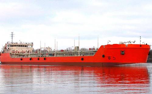В Астрахани построят два танкера-химовоза