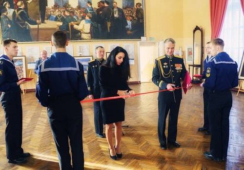 Выставка 'Аристократы морей' открылась в Военно-морском политехническом институте ВУНЦ ВМФ