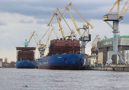 Счётная палата нашла нарушения при постройке ледоколов Росатома на Балтийском заводе