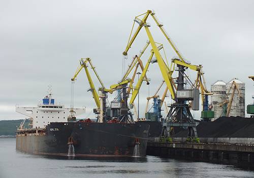 В Мурманском морском торговом порту пройдёт реконструкция
