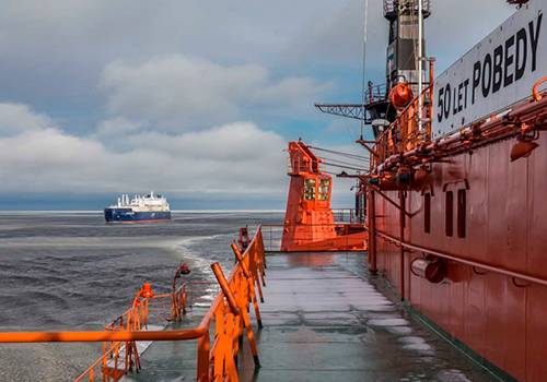 Объём перевозок грузов по Севморпути достиг 30 млн тонн
