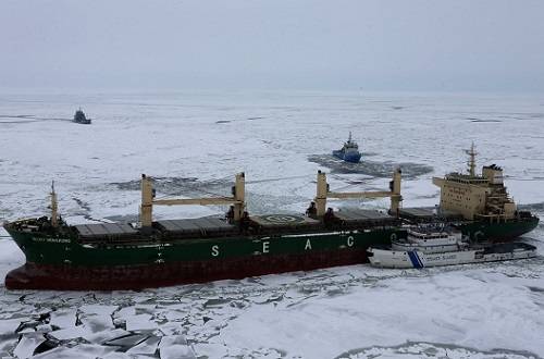 Потерпевший бедствие в Финском заливе сухогруз доставлен для ремонта в Эстонию