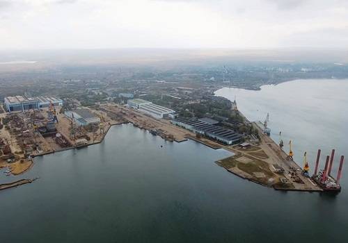 СЗ 'Залив' выполняет заказ для постройки Крымского моста