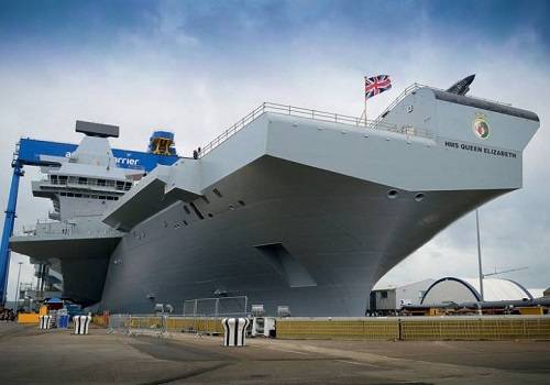 В Великобритании звучат призывы увеличить расходы на военный флот