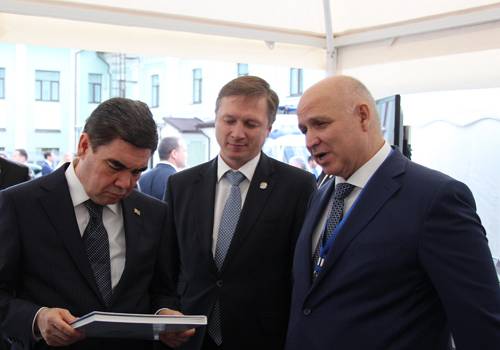 Президент Туркменистана ознакомился с продукцией Зеленодольского СЗ