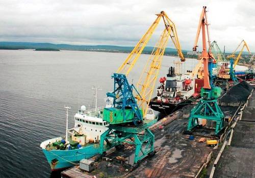 За шесть месяцев грузооборот морских портов России вырос на 0,1%