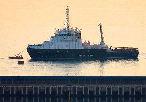 Спасательное буксирное судно 'СБ-742' вошло в состав Черноморского флота