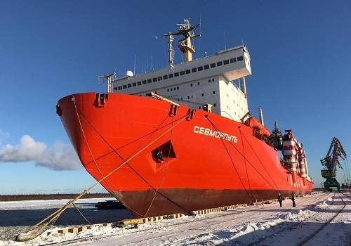'Севморпуть' доставит более 20 тыс. тонн груза для 'Арктик СПГ-2'