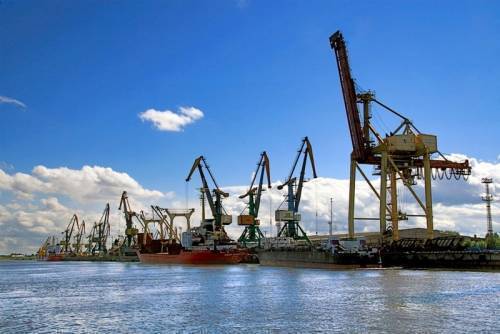 За январь 2020 года грузооборот морских портов России увеличился на 1,7%