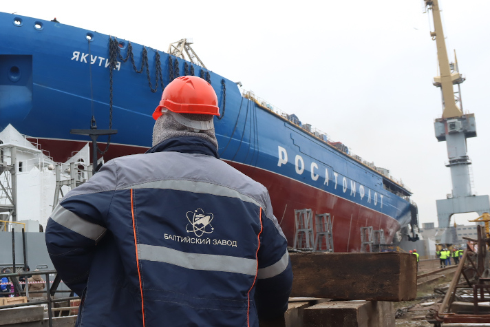 Строительство ледоколов 'Якутия' и 'Чукотка' ведется по графику – 'Росатом'
