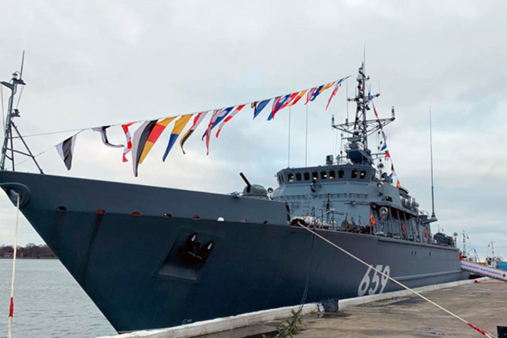 Корабль ПМО 'Владимир Емельянов' пройдет докование на Средне-Невском заводе