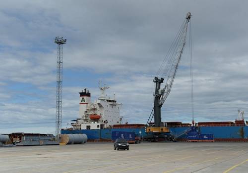 Губернатор Ленобласти предложил пять территорий для строительства порта