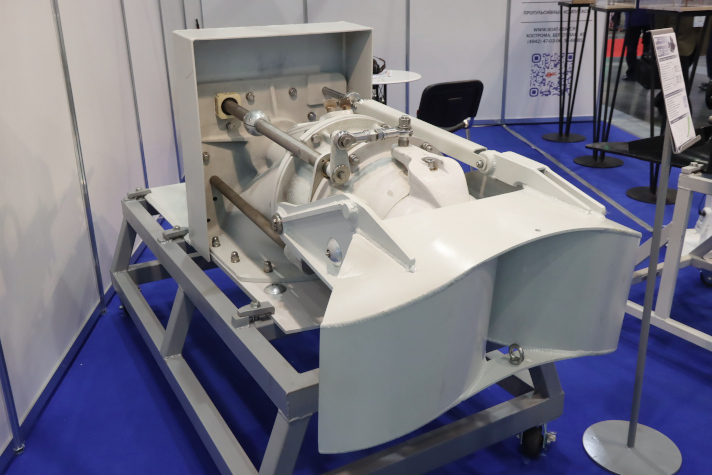 Костромской судомеханический завод представил новый скоростной водомет для отечественного двигателя
