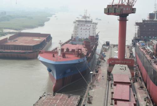 В Китае построили два многофункциональных судна проекта Eco Trader