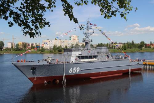 Корабль ПМО 'Владимир Емельянов' вышел на ходовые испытания