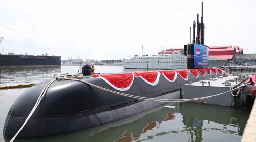 В Индонезии спустили на воду подводную лодку класса Nagapasa и заказали еще три