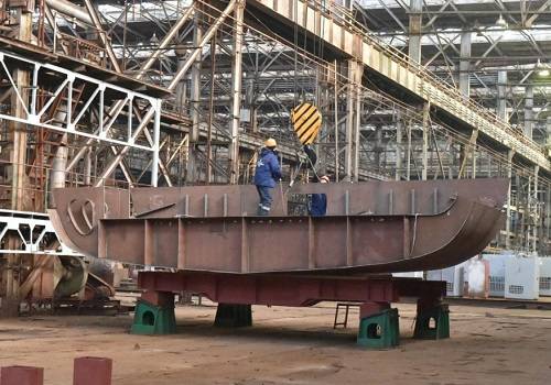 Хабаровский судостроительный завод предлагается развивать за счет десантных катеров 'Мурена'