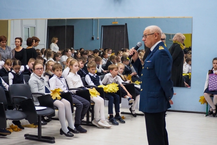 В московской школе прошел урок, посвященный 80-летию Соловецкой школы юнг