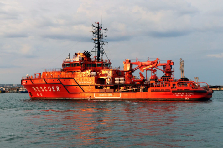 Подписан акт приемки многофункционального судна 'Спасатель Ильин'
