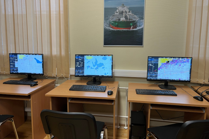 В 'Макаровке' открылись лаборатории по мореходной астрономии и электронной картографии