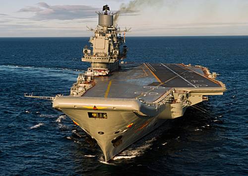 Летчики получат более 'совершенного' 'Адмирала Кузнецова'