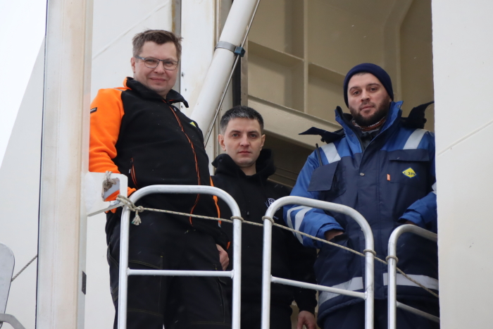 Члены экипажа траулера «Баренцево море»