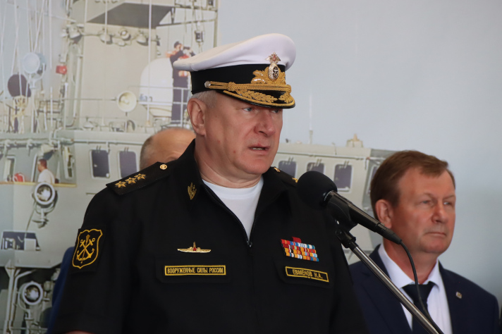 Главком ВМФ адмирал Николай Евменов