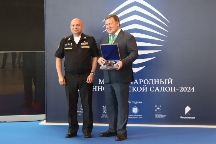 Награждение Судостроительной корпорации "Ак Барс" на салоне "Флот-2024"