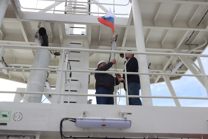 БМРТ "Капитан Юнак"