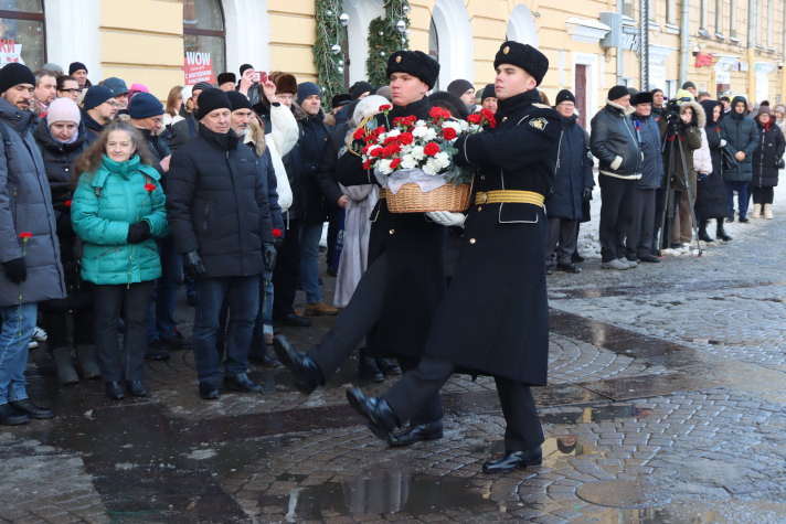 Открытие мемориальной доски Василию Неганову