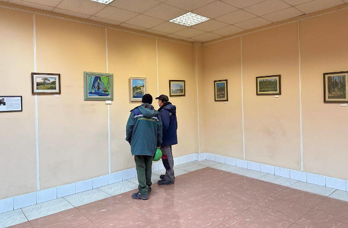 Выставка картин сотрудников Адмиралтейских верфей