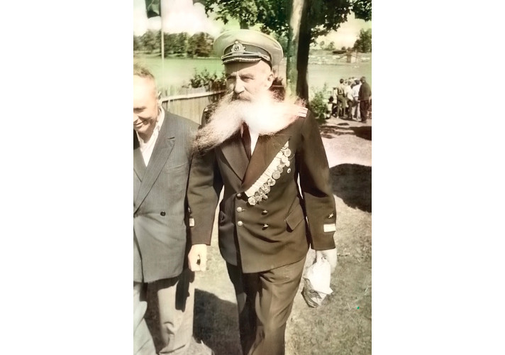 Г.А. Бутаков на соревнованиях по морскому моделизму в Озерках