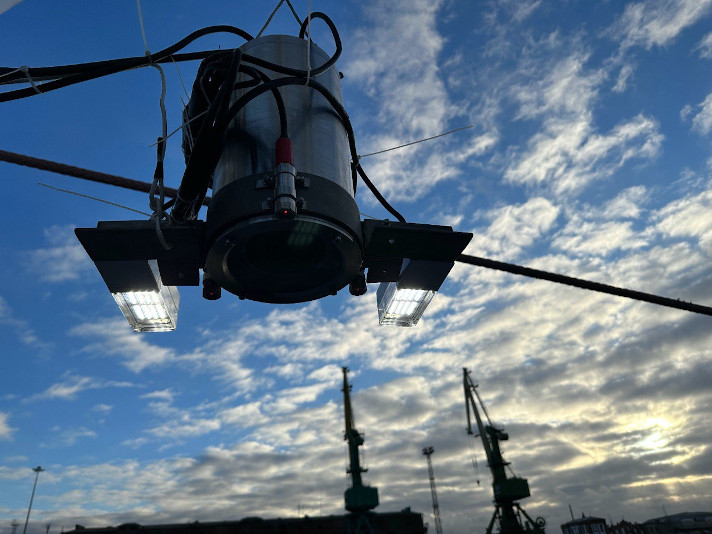 Глубоководная камера на борту научно-исследовательского судна. Автор фото: Артём Бич