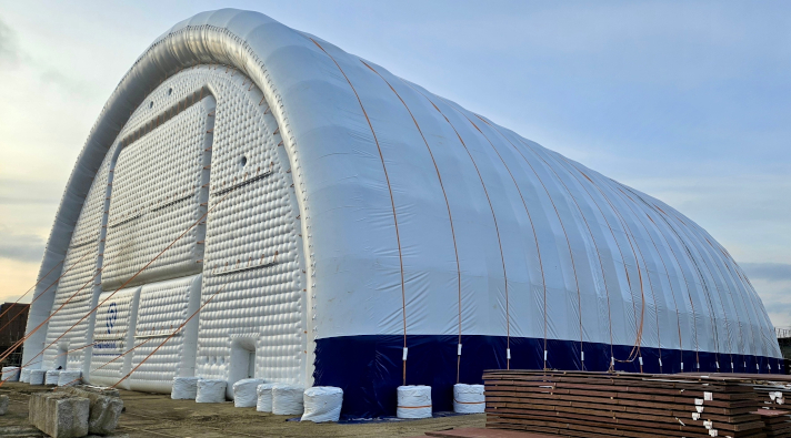 Пневматический эллинг на заводе "Нефтефлот"