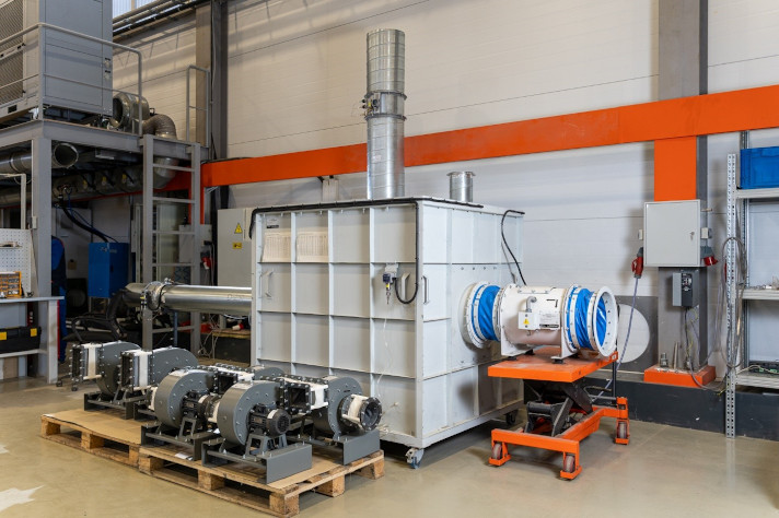 Специализированный стенд для проведения аэродинамических испытаний